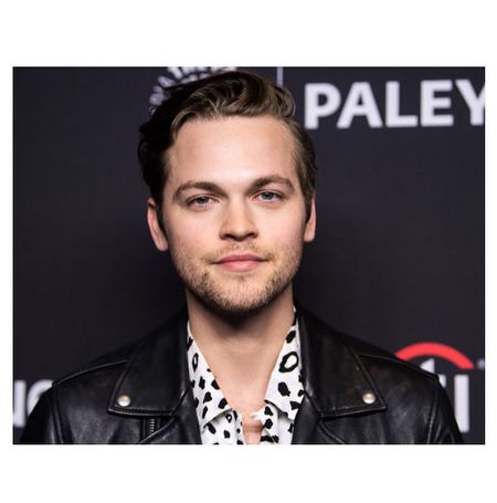 Alexander Calvert was with the cast of Supernatural at the Paleyfest in 2018.